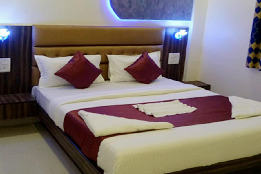 Flagship 83490 Hotel Bently Palace Mumbai Eksteriør bilde